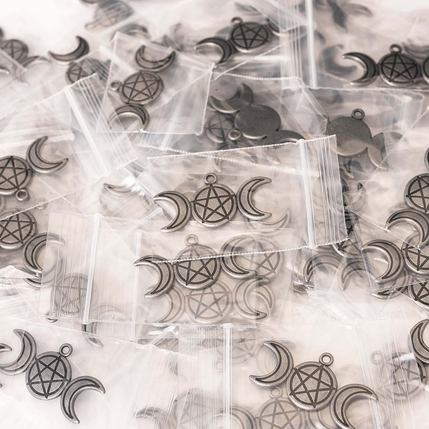 10pcs of Antique Silver Triple Moon Charms for DIY Necklace, Bracelet Jewelry, Arts and Crafts